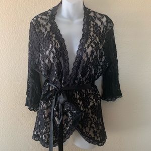 Lace Top (Plus size) w/ ribbon belt